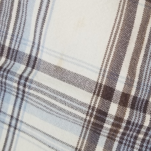 Nautica Jean's Company Mens Bermuda Shorts. Blue, Brown, & Tan Plaid. Waist 33". - Picture 7 of 7